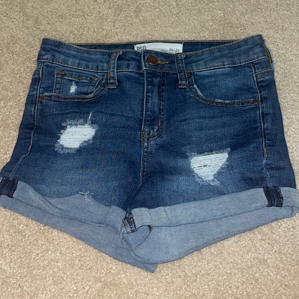 Tilly’s RSQ dark washed ripped jeans shorts